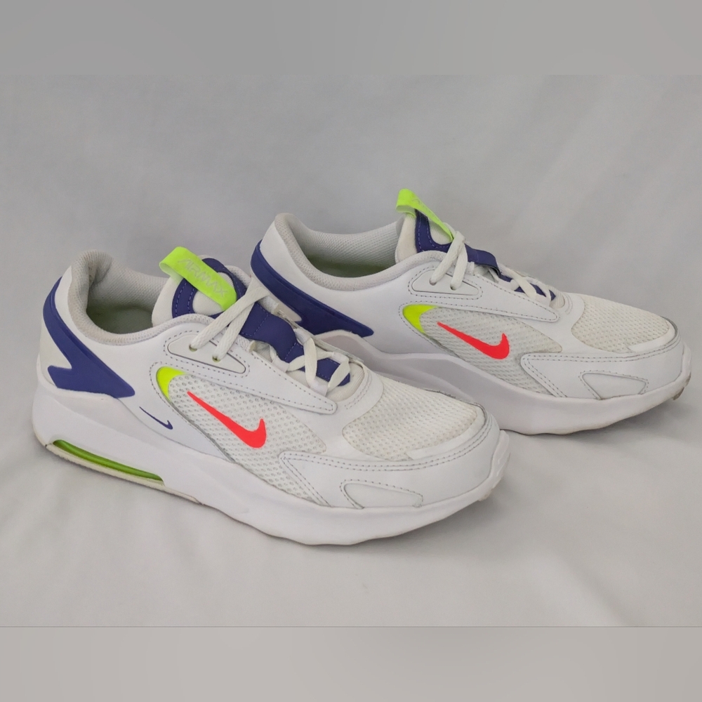 NIKE AIR MAX Bolt GS Low White Indigo Burst CW1626-103 Youth Size 6.5